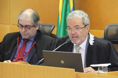 A a��o foi proposta ao colegiado pelo conselheiro-presidente Cl�vis Barbosa (Foto: Cleverton Ribeiro/TCE/SE)