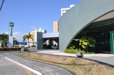 Ag�ncia ACF do Banese em Aracaju (Foto: Luis Mendon�a/Banese)