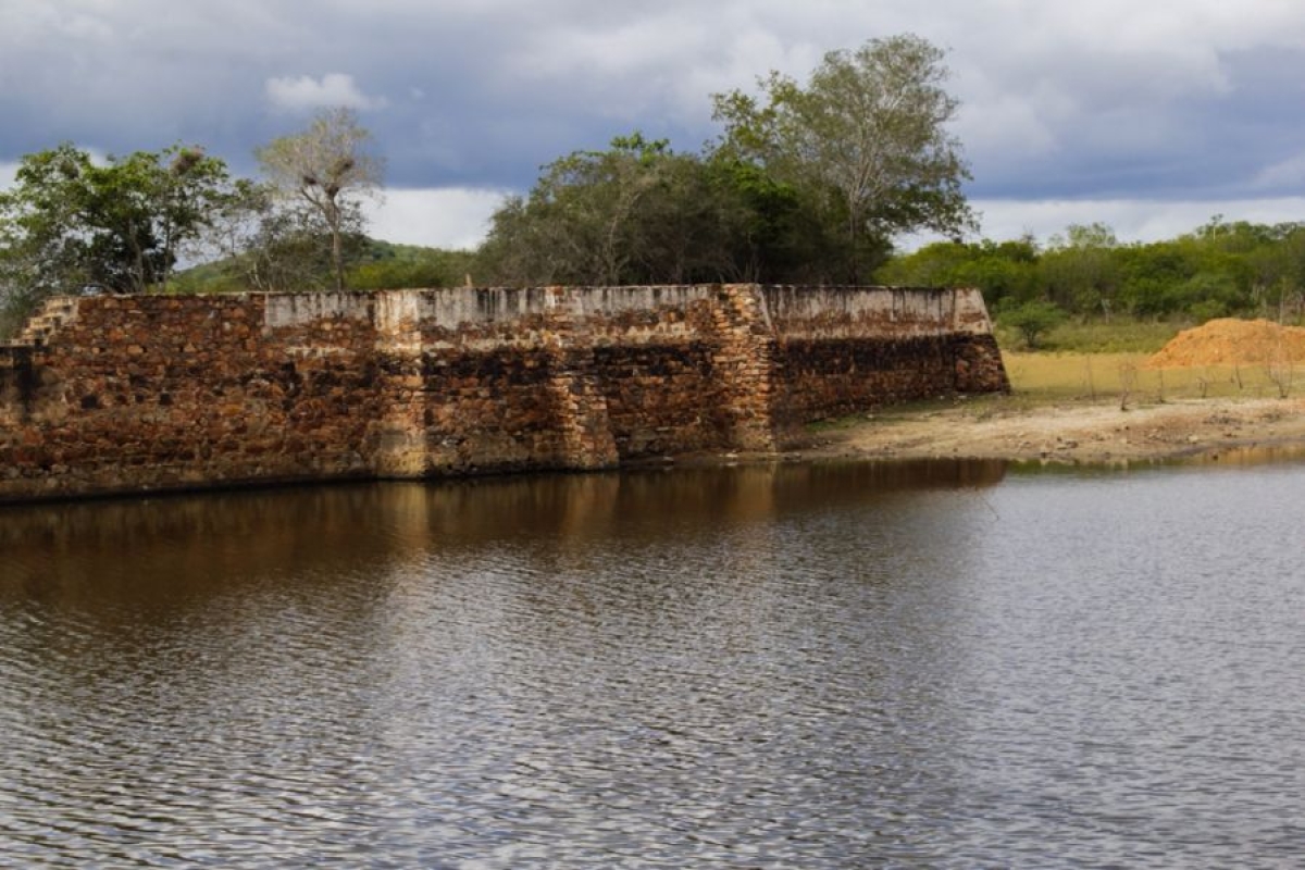 Comit� do Semi�rido estuda recupera��o de barragens no Alto Sert�o (Foto: Pritty Reis/Seidh/SE)