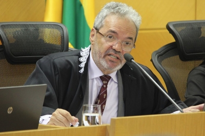 Iniciativa foi aprovada pelo Pleno ap�s propositura do conselheiro-presidente Cl�vis Barbosa (Imagem: Cleverton Ribeiro/TCE/SE)