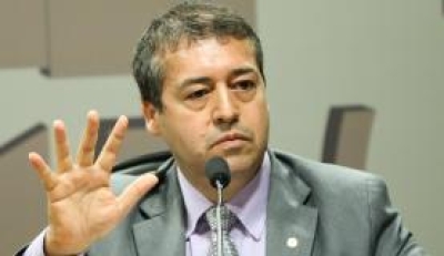 A proposta de reforma trabalhista deve chegar ao Congresso at� o fim do ano, informa o ministro do Trabalho, Ronaldo Nogueira (Imagem: Arquivo/Marcelo Camargo/Ag�ncia Brasil)