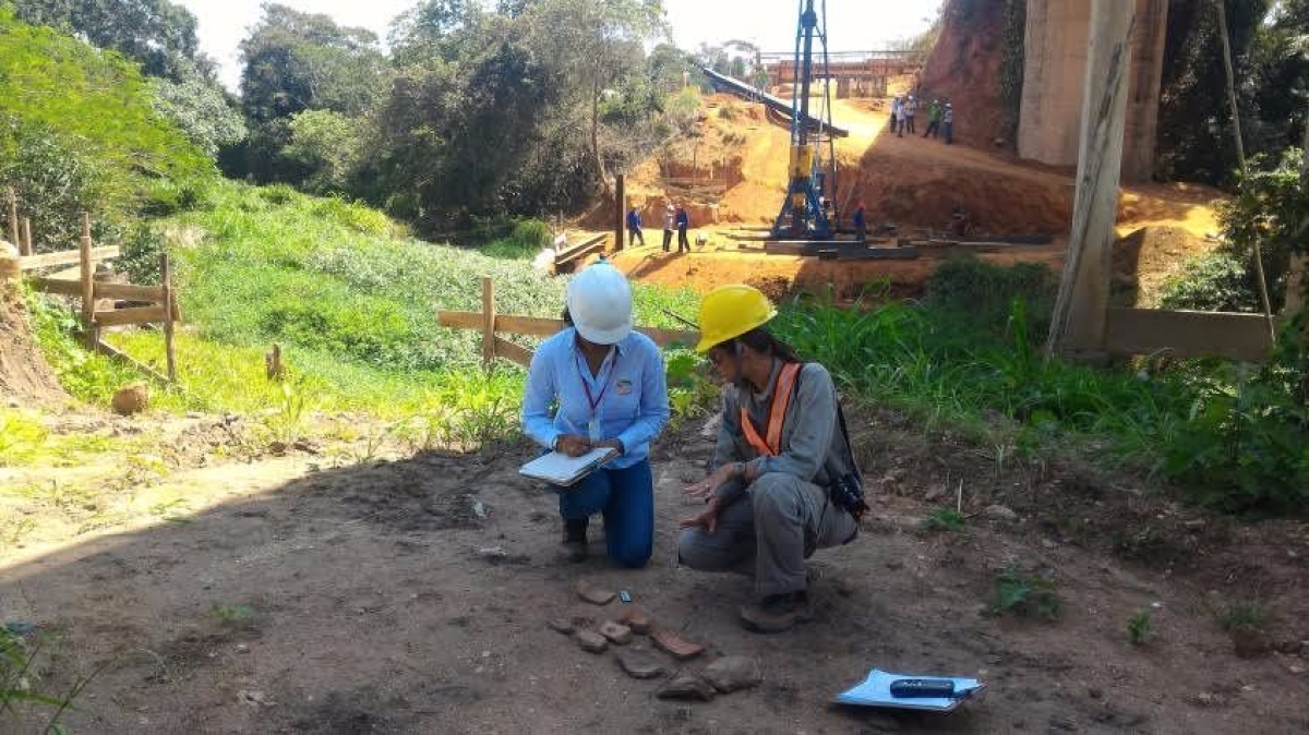 Gest�o Ambiental acompanha atividades da Arqueologia/UFPE em trecho referente � Duplica��o da BR-101 (Imagem: Comunica��o e Educa��o Ambiental BR-101NE)