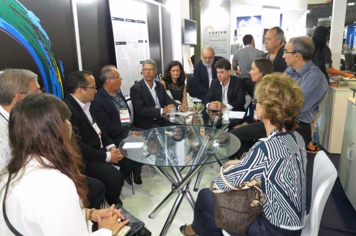 Integrantes das Redes Petro discutem a��es para o futuro (Imagem: Assessoria Sebrae/SE)