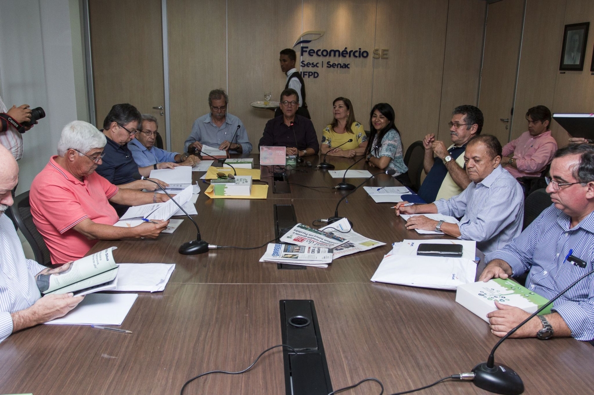 Fecom�rcio assina Conv�nio de Coopera��o T�cnica entre Senac, CRC-SE e Sescap-SE (Imagem: Assessoria Fecom�rcio/SE)
