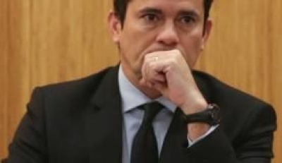 Moro considerou inadmiss�vel o pedido feito pelos advogados de Lula para que a investiga��o fosse remetida a outro juiz (Foto: Jos� Cruz/Ag�ncia Brasil)