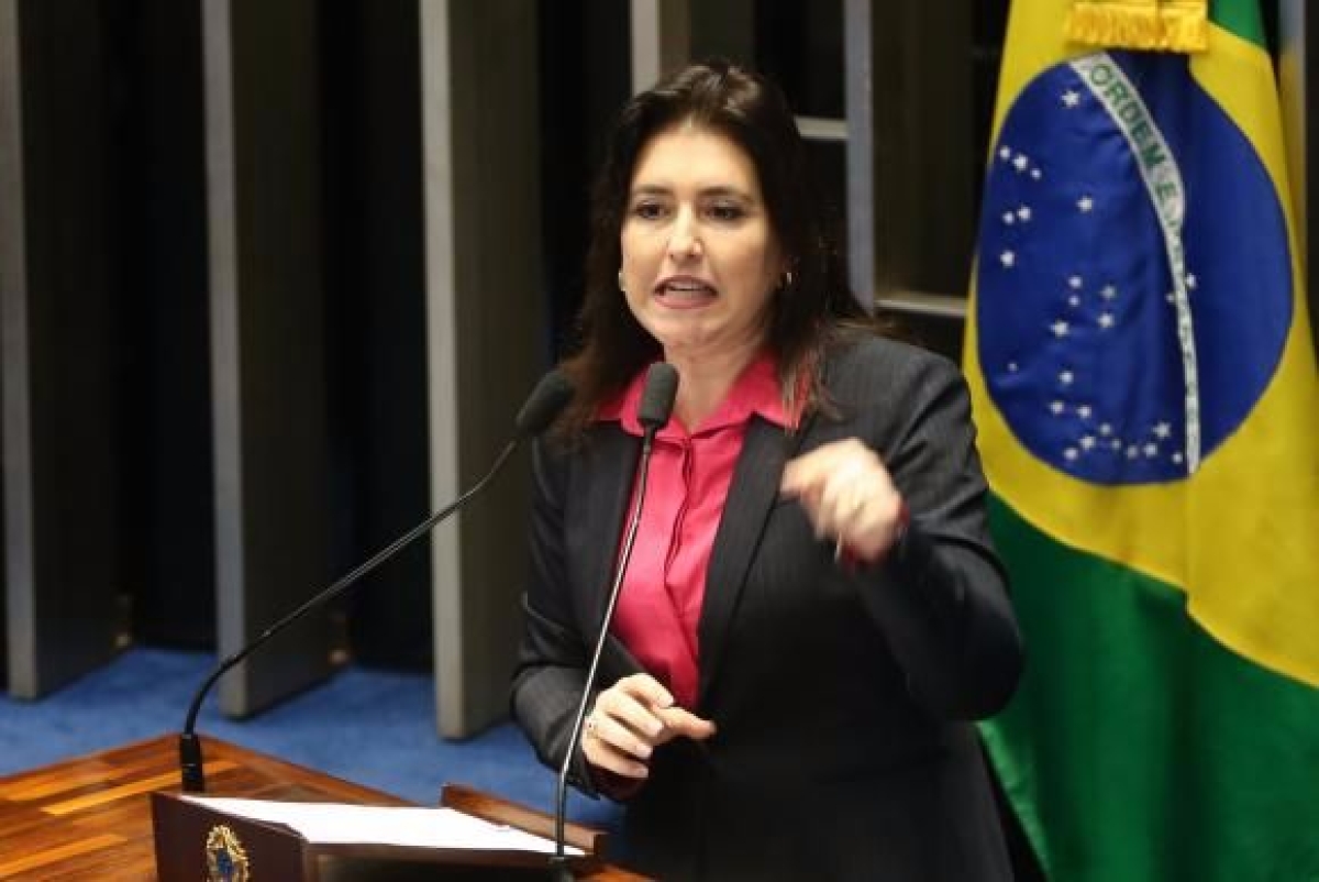 A senadora Simone Tebet afirmou que o governo Dilma ?vendeu um Brasil irreal aos brasileiros?  e a ?maquiagem? das contas levou � perda de confian�a dos investidores, recess�o e desemprego recorde (Imagem: Arquivo/Antonio Cruz/Ag�ncia Brasil)
