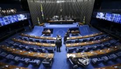 Senado faz sess�o extraordin�ria para votar medidas provis�rias (Imagem: Marcelo Camargo/Ag�ncia Brasil)