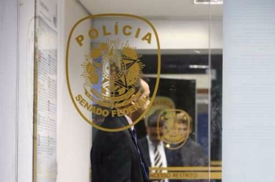 Pol�cia Federal prende agentes da Pol�cia Legislativa do Senado suspeitos de atrapalhar a Opera��o Lava Jato (Imagem: Jos� Cruz/Ag�ncia Brasil)