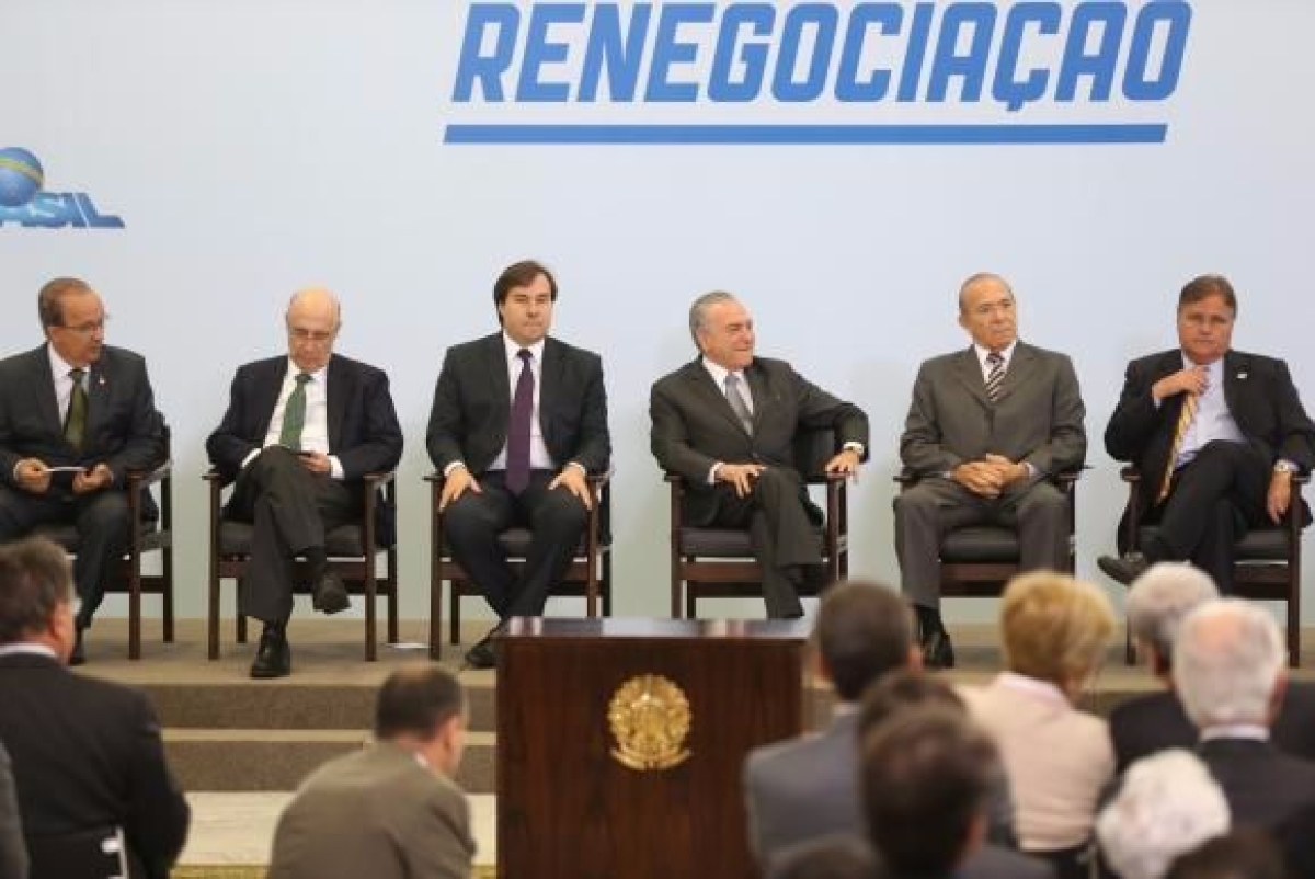 O presidente Michel Temer sanciona as leis referentes ao Supersimples e ao Sal�o-Parceiro e lan�a o Mutir�o da Renegocia��o (Imagem: Antonio Cruz/Ag�ncia Brasil)